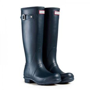 GORGEOUS HUNTER UNISEX WELLINGTON BLACK SHINY TALL BOOTS SIZE 1/2